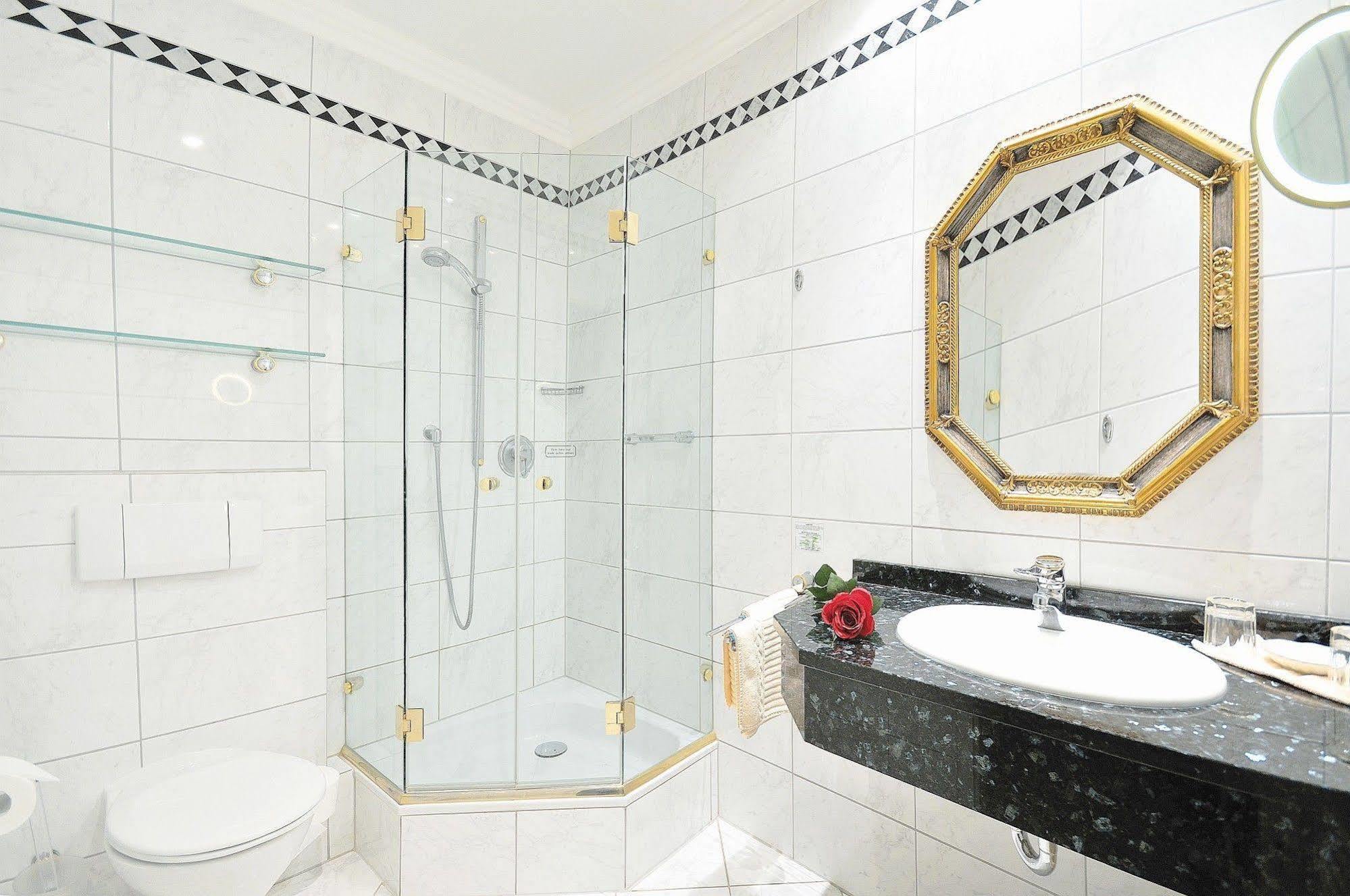Hotel Residenz Am Rosengarten Bad Kissingen Ruang foto